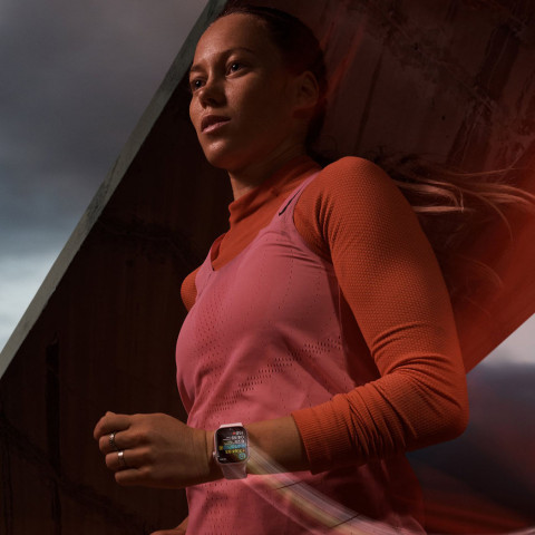 Смартгодинник Apple Watch Series 9 GPS 41mm Midnight Aluminium Case with Midnight Sport Band – S/M